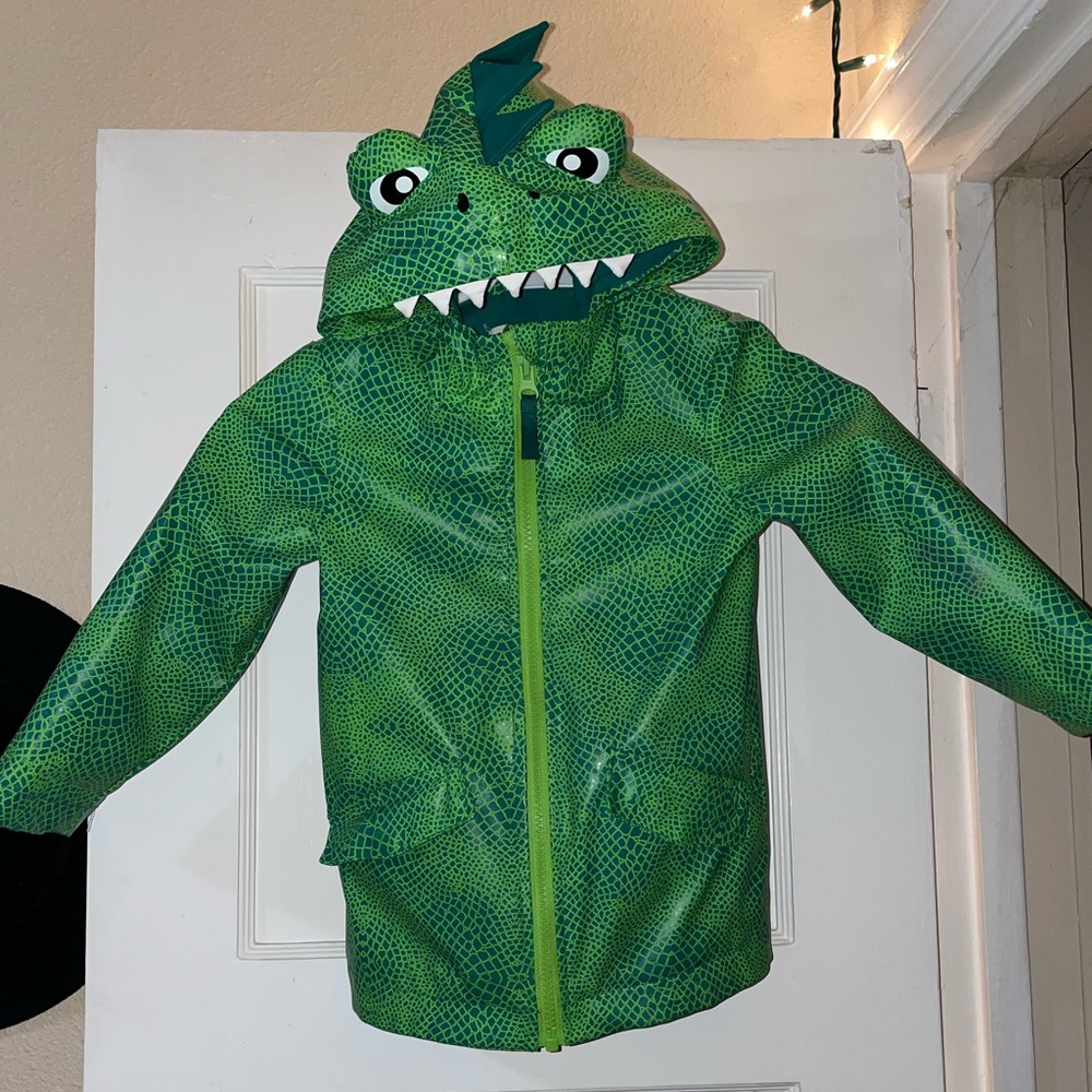 3T lizard/dinosaur rain jacket for boys